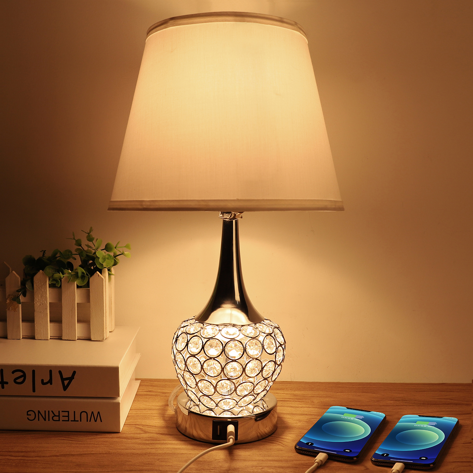Lampe de table en cristal, Lampe de chevet de chevet avec deux ports USB, Lampe de table moderne 4 Way Switch décoratif pour chambre à coucher, Salon, Vestiaire, Ampoule LED A19 6W incluse